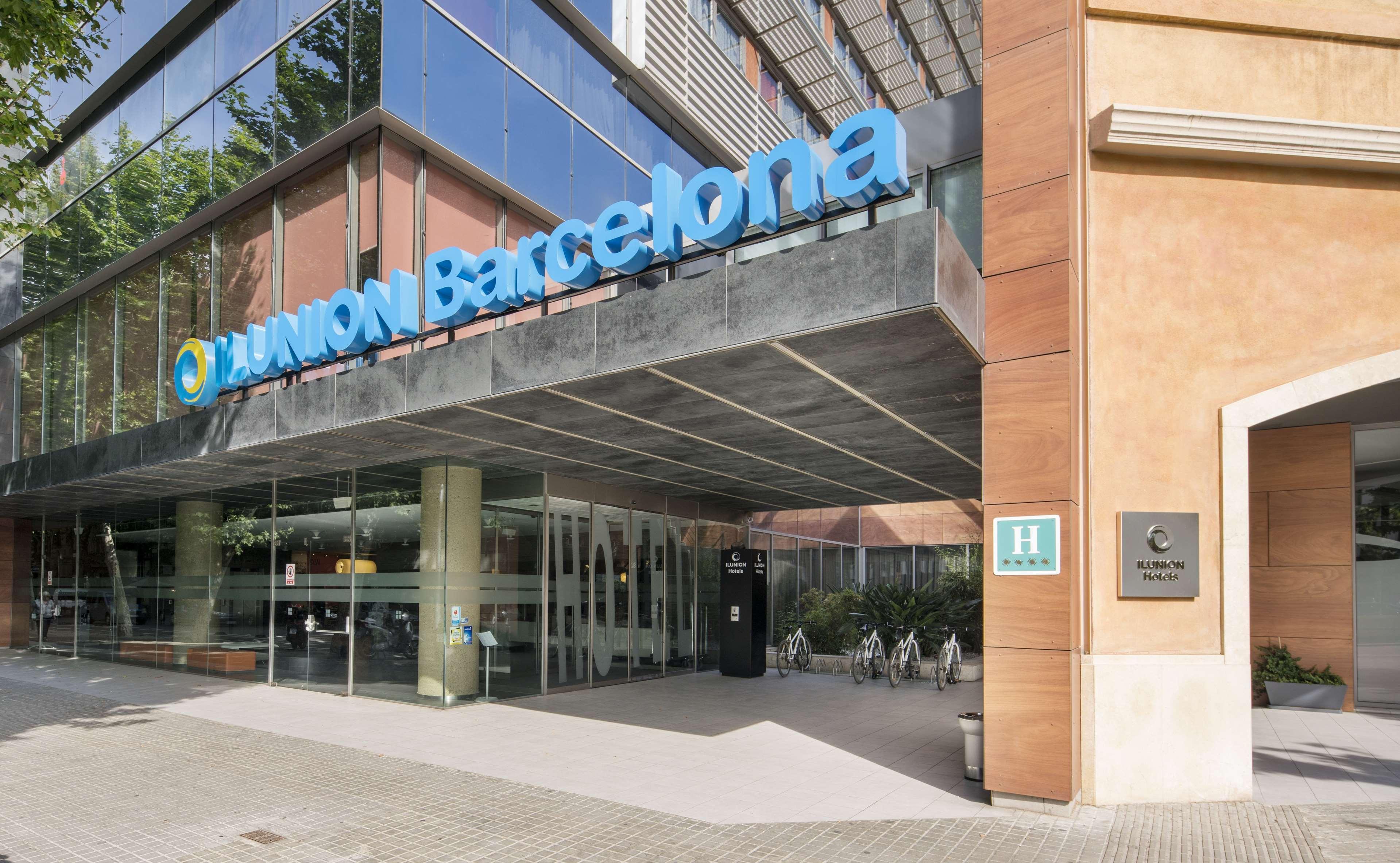 Hotel Ilunion Barcelona Exterior foto