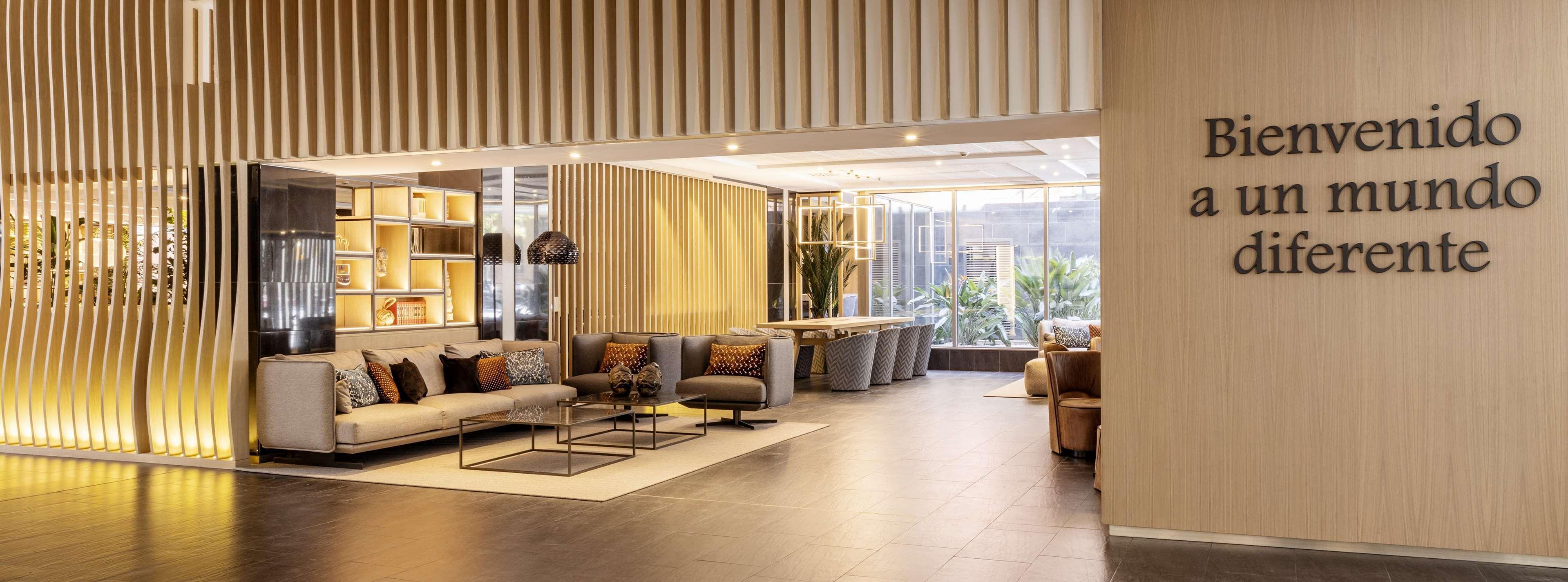 Hotel Ilunion Barcelona Exterior foto